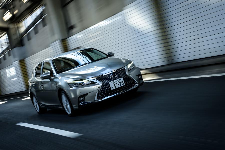  Lexus CT200h 2019 года  (JP) (фото 9 из 27)